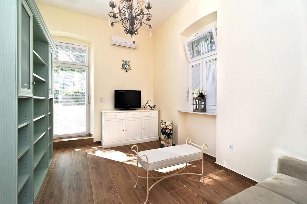 Apartments Villa Ida Zadar Eksteriør bilde